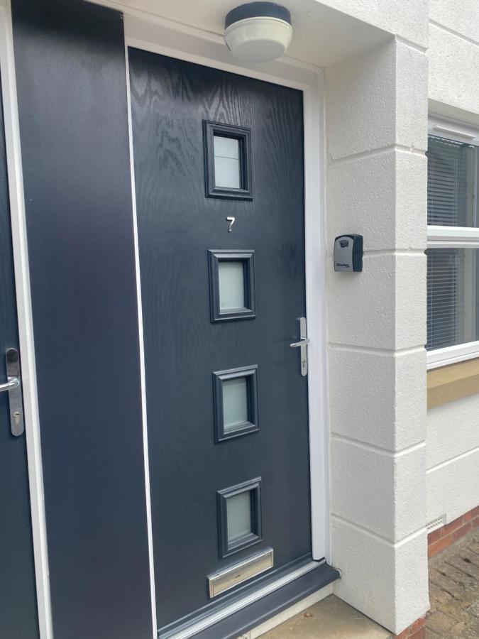 York City Centre, Recently Renovated 2 Bedroom Flat Luaran gambar